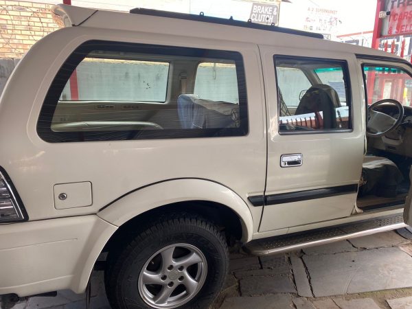 GWM SUV (2007) - Image 2