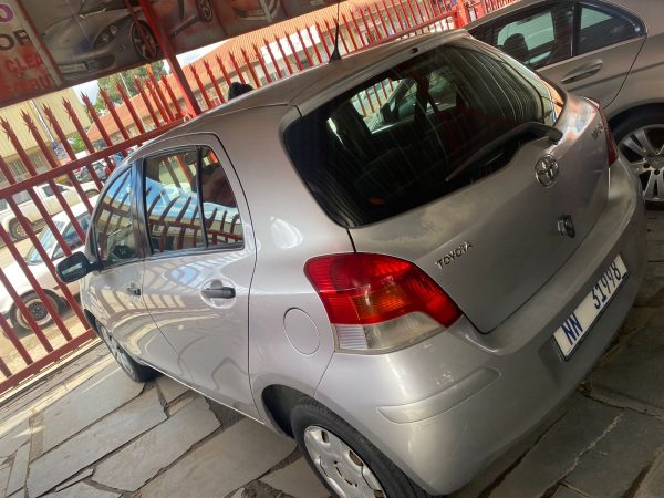 Toyota Yaris (2010) - Image 5
