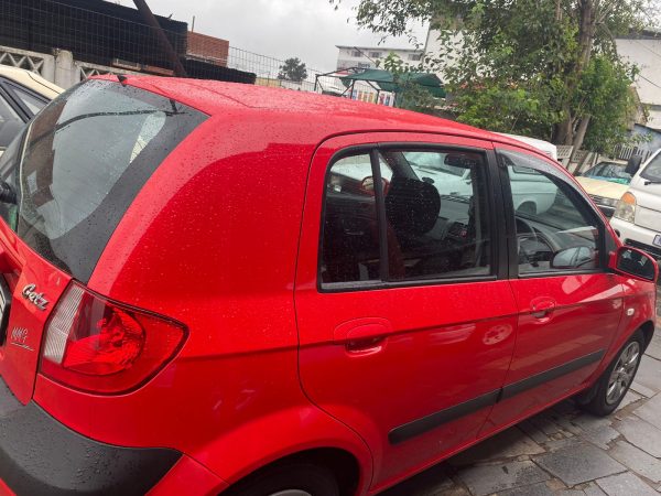 Hyundai Getz Hatchback (2011) - Image 2